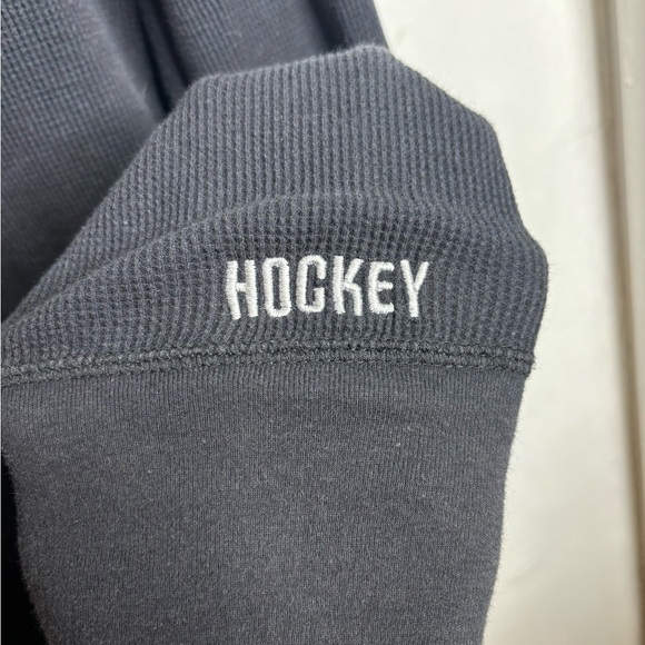 Hockey Waffle Knit Top Men’s (Eyes Without A Face) Size Large Dark Grey Shirt - Picture 4 of 7